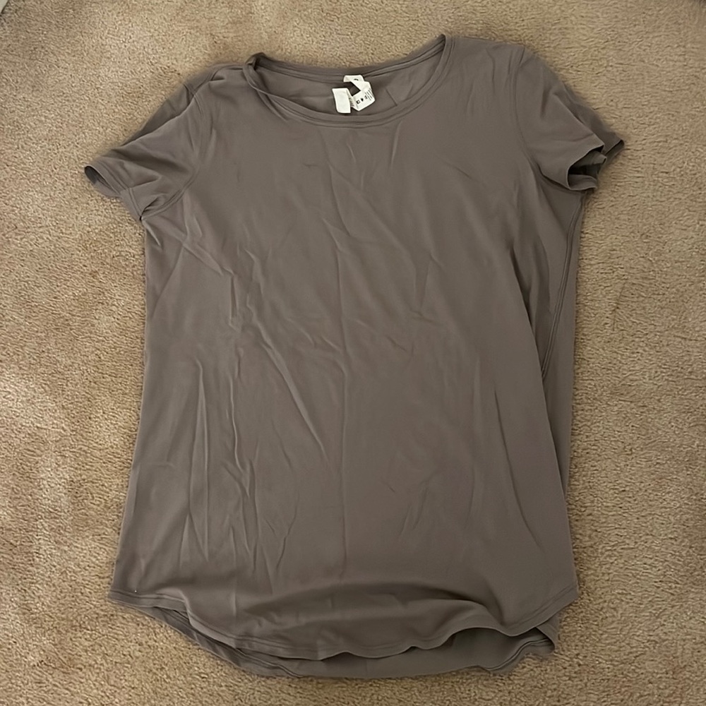lululemon T-shirt